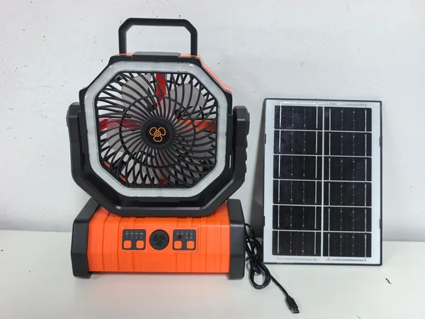 Ventilador con panel solar